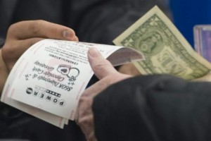 Record Jackpot Tops $900 Mn As Lottery Fever Grips US