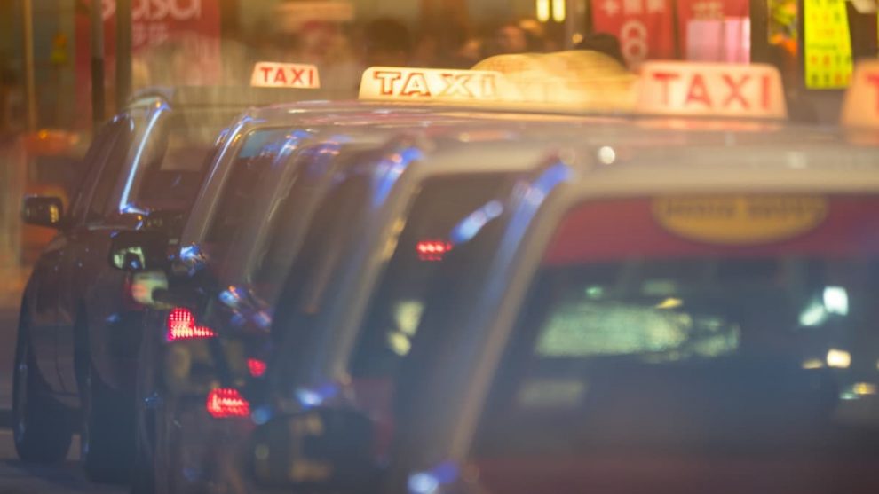 4 Things You Should Consider When Working with an Executive Taxi Service