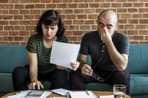 4 Steps to Dealing with a Debt Collection Lawsuit